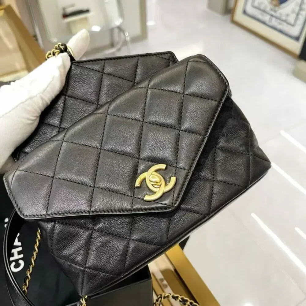 Chanel Women Pre-Loved Bag Very Good Condition